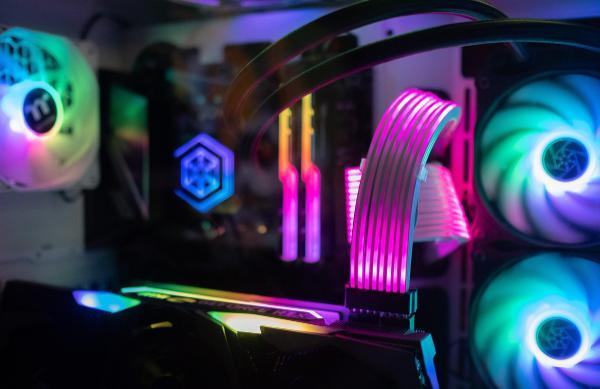 显卡超频的潜在危害 显卡超频的潜在危害